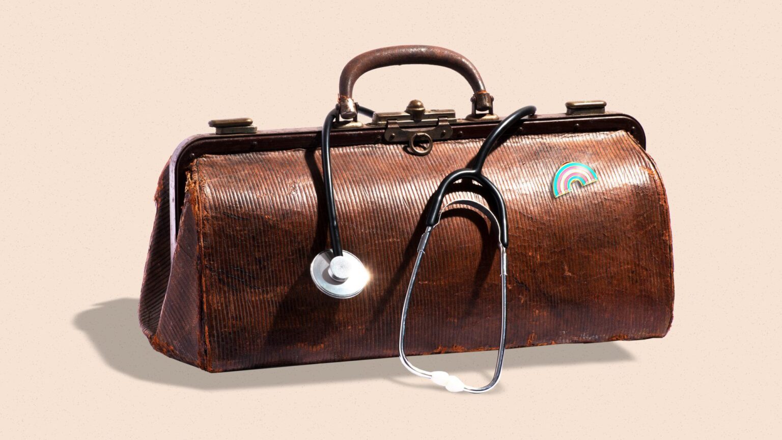 Voici ce qu'impliquent les soins médicaux affirmant le genre et pourquoi ils peuvent sauver des vies