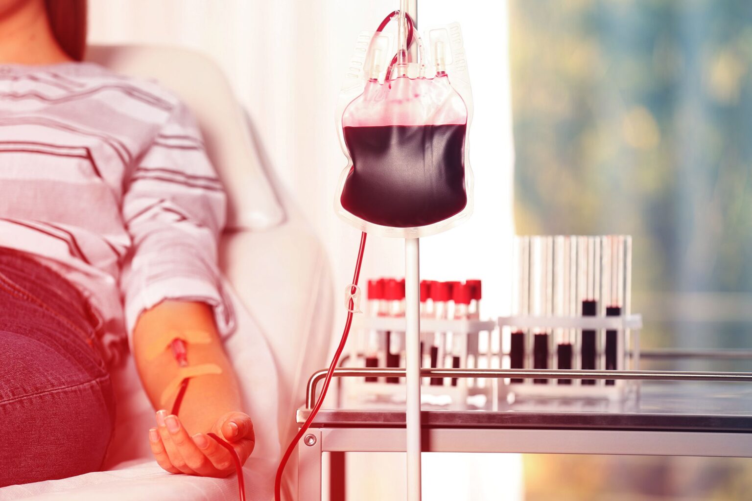Votre guide pour donner du sang pendant le coronavirus : qui peut faire un don, où aller et à quelle fréquence vous pouvez aider