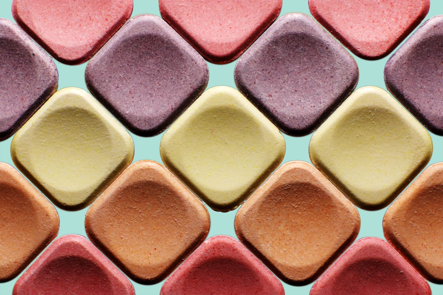 La famotidine, un médicament contre les brûlures d'estomac, pourrait-elle aider à combattre le COVID-19 ?  Voici ce que nous savons en ce moment