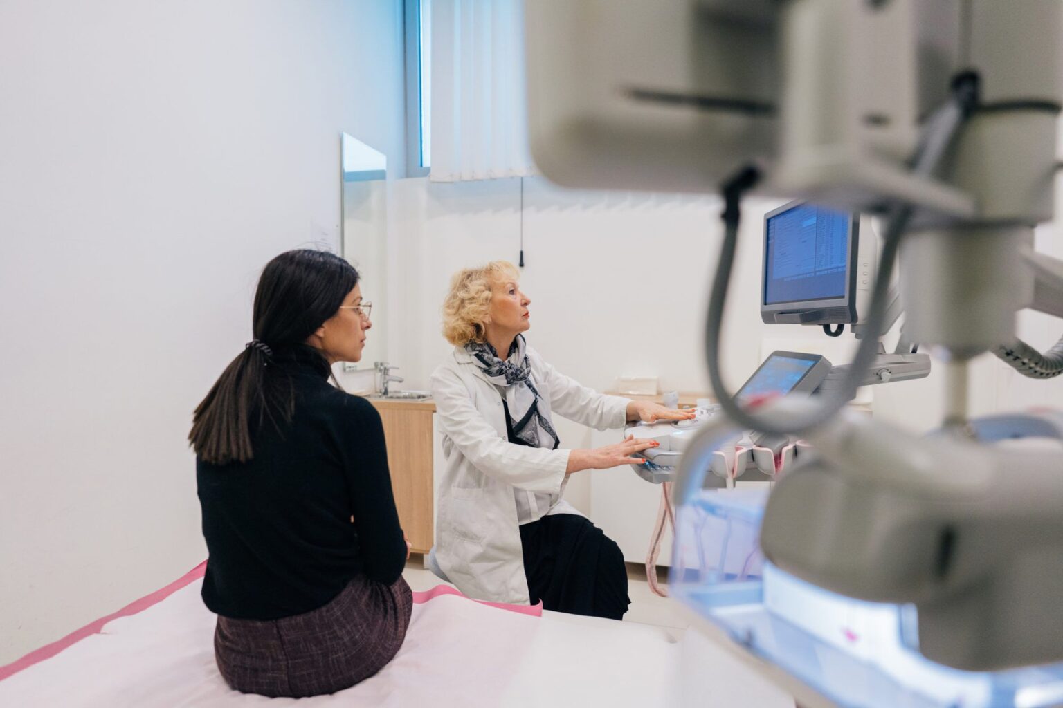 La FDA avertit que les implants mammaires peuvent être liés à d’autres cancers La FDA avertit que les implants mammaires peuvent être liés à d'autres cancers
