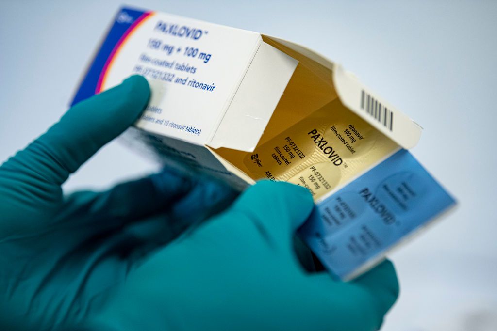 Paxlovid était le plus efficace chez les personnes âgées pendant la montée subite d’Omicron, selon une étude Paxlovid était le plus efficace chez les personnes âgées pendant la montée subite d'Omicron, selon une étude