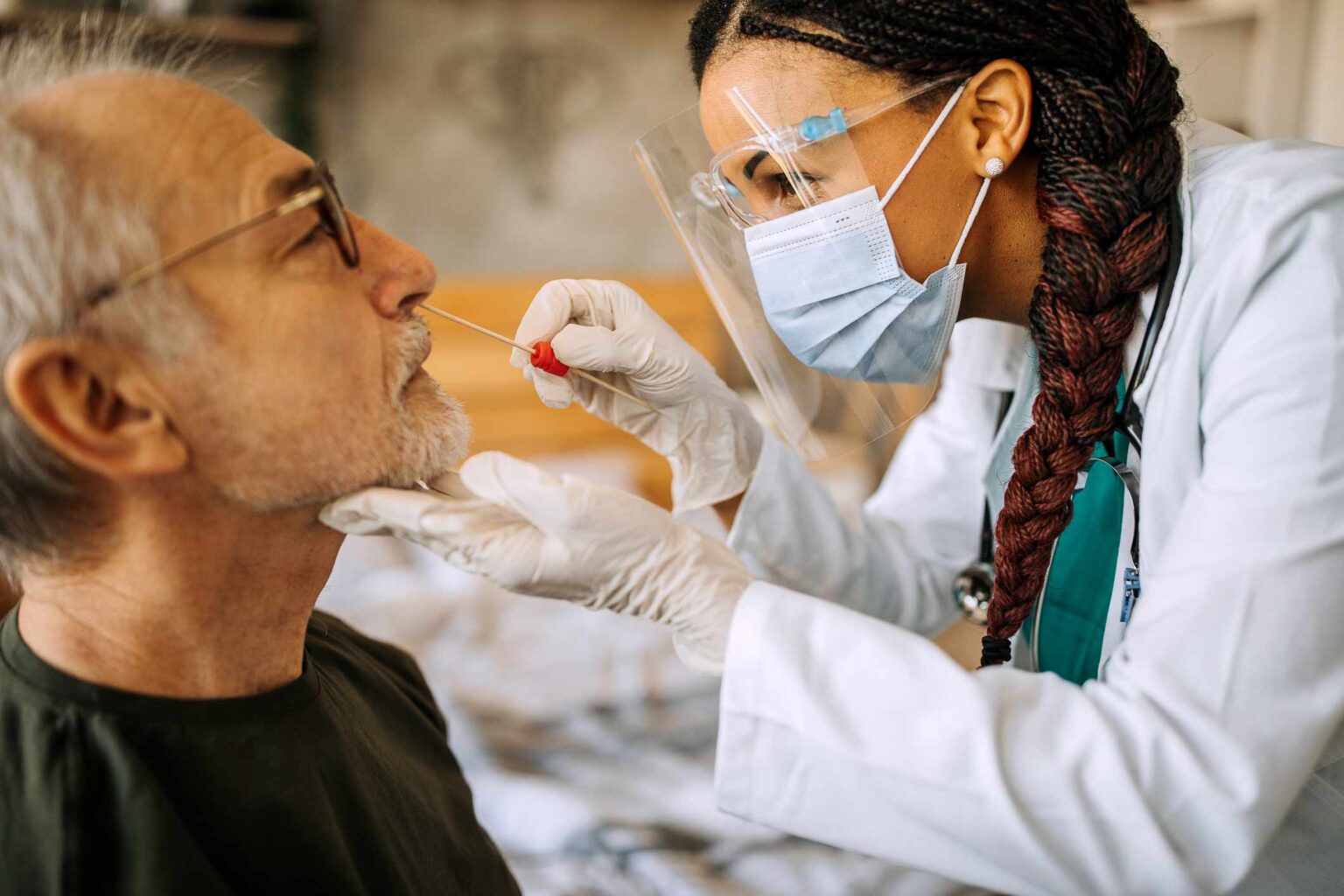 Est-ce le COVID, la grippe ou le VRS ? Voici comment savoir vraiment ce qui vous rend malade Est-ce le COVID, la grippe ou le VRS ? Voici comment savoir vraiment ce qui vous rend malade