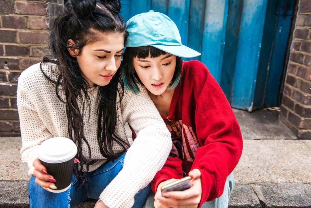 Le scotch buccal est-il dangereux ?  Pourquoi les experts mettent en garde contre la dernière tendance de TikTok