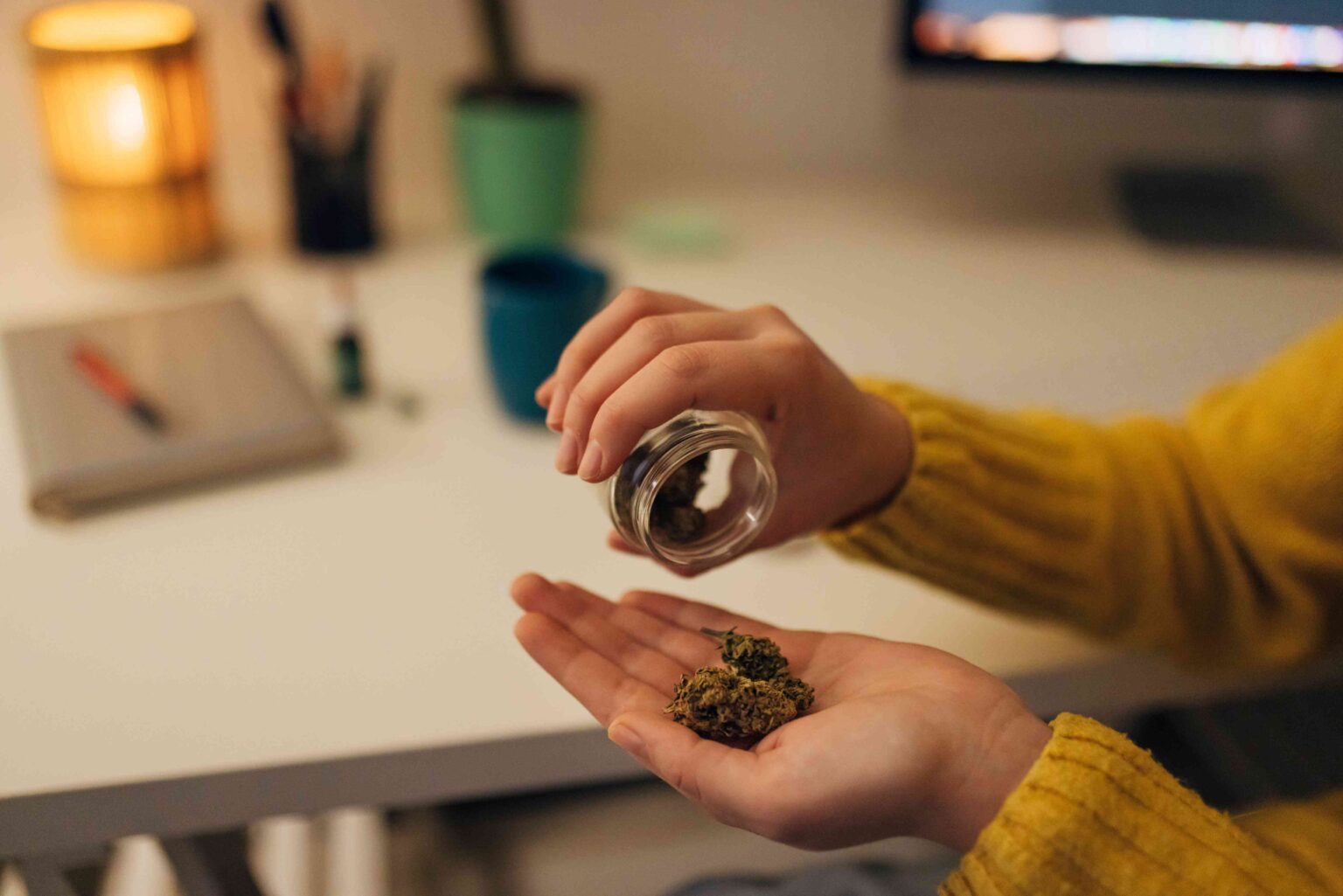 La consommation régulière de marijuana peut augmenter le risque de maladie cardiaque, selon une étude La consommation régulière de marijuana peut augmenter le risque de maladie cardiaque, selon une étude