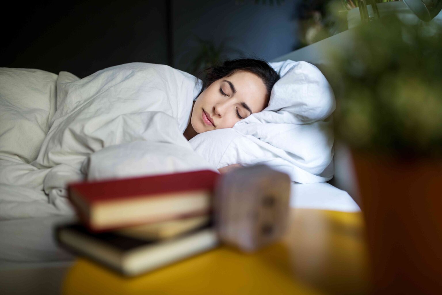 Étude : Trop peu ou trop de sommeil peut augmenter votre risque d’infection Étude : Trop peu ou trop de sommeil peut augmenter votre risque d'infection