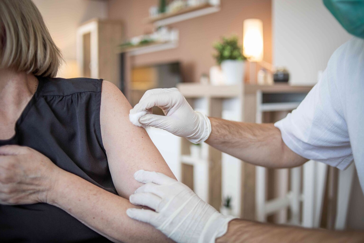 Qui est éligible pour un deuxième rappel bivalent ? Nouvelles recommandations du CDC, expliquées Qui est éligible pour un deuxième rappel bivalent ? Nouvelles recommandations du CDC, expliquées