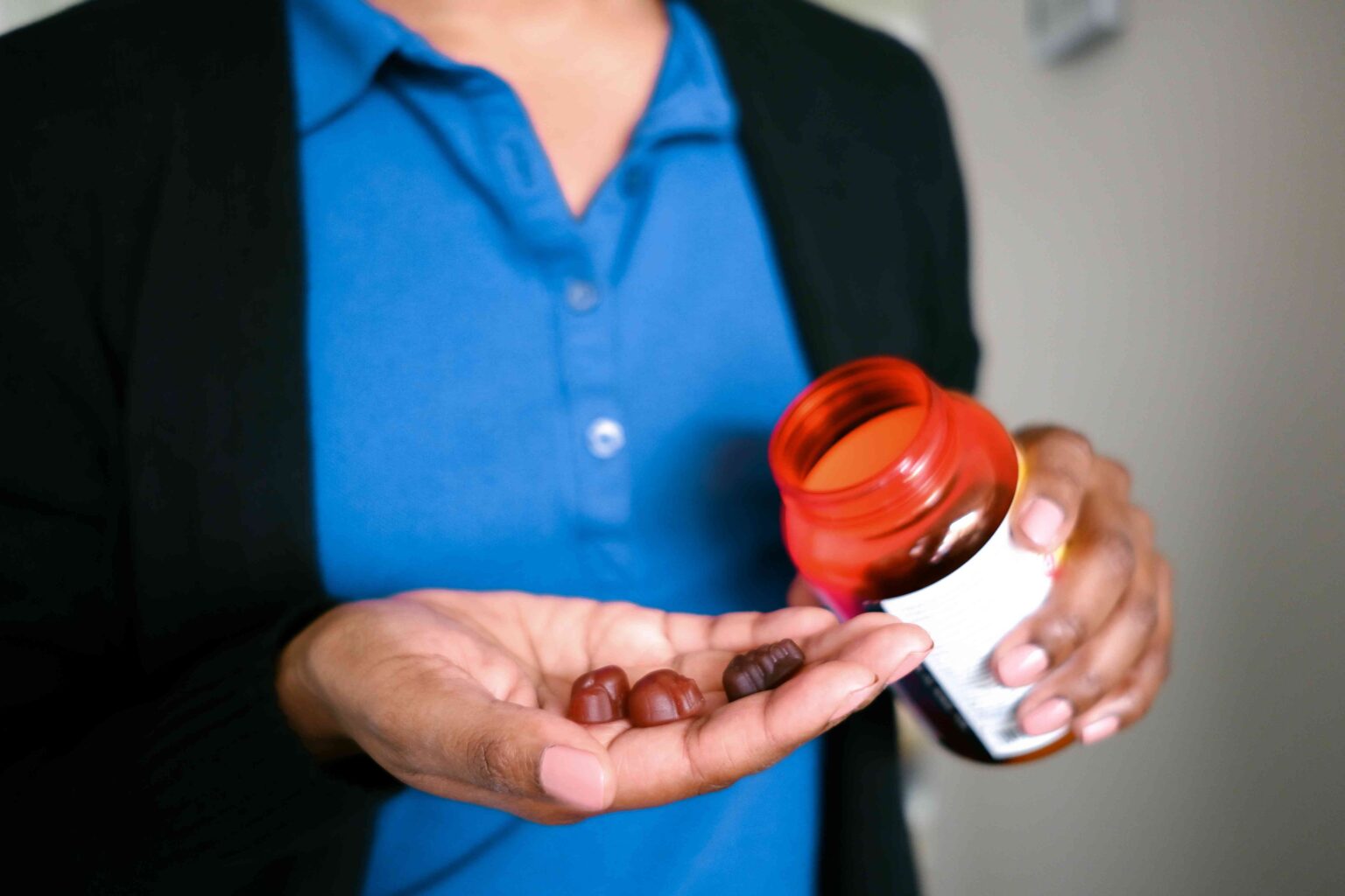 Étude : Les bonbons gélifiés à la mélatonine peuvent contenir des doses plus élevées que ce qui est indiqué sur l’étiquette Étude : Les bonbons gélifiés à la mélatonine peuvent contenir des doses plus élevées que ce qui est indiqué sur l'étiquette