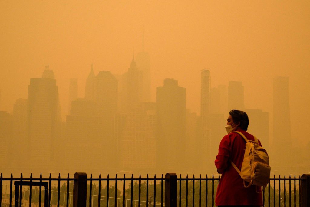 Quel est le meilleur masque à porter pour Wildfire Smoke ? Probablement le même que celui que vous avez utilisé pour COVID Quel est le meilleur masque à porter pour Wildfire Smoke ? Probablement le même que celui que vous avez utilisé pour COVID
