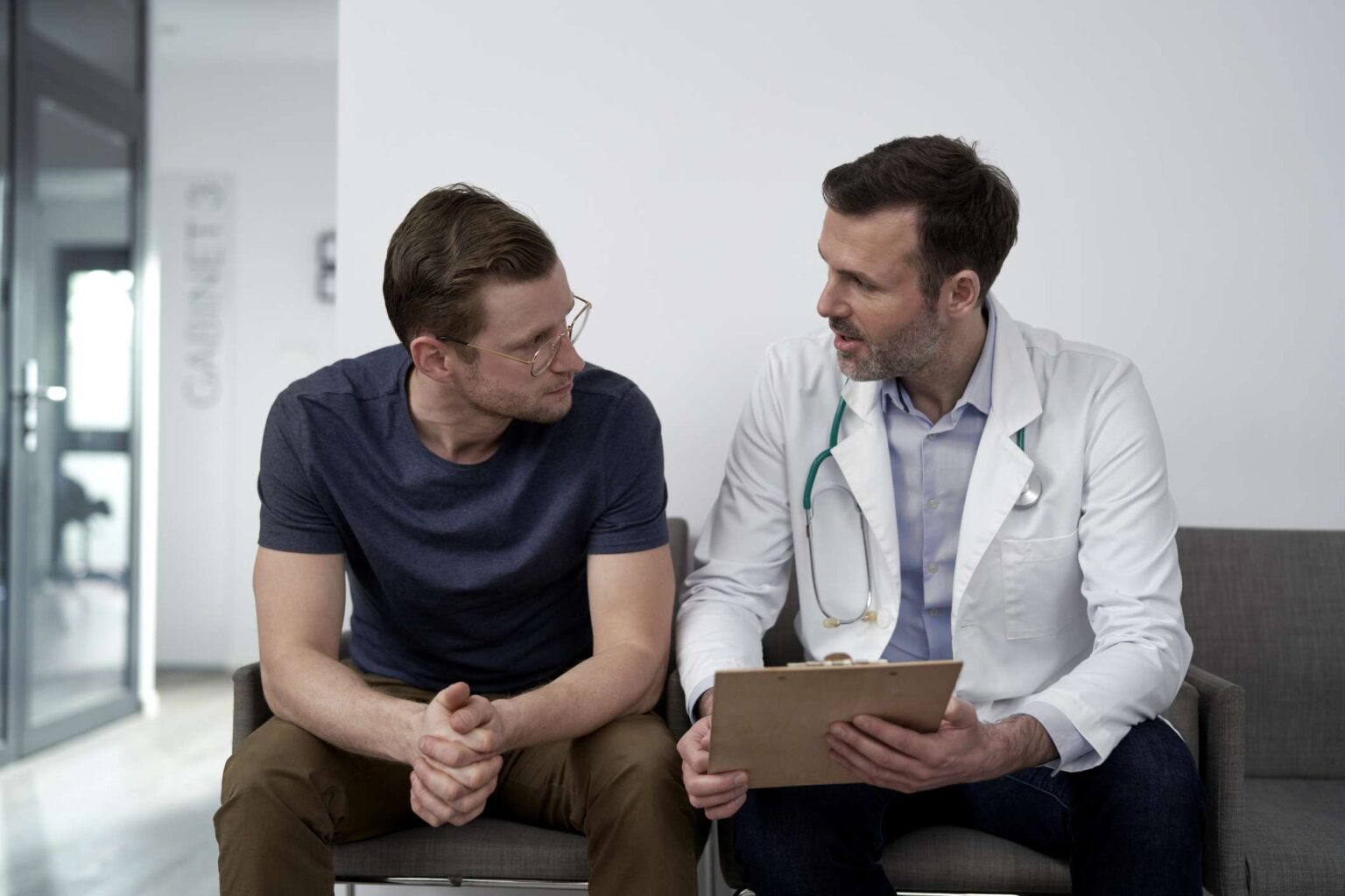 Pour les personnes atteintes de maladies auto-immunes, la santé mentale est souvent négligée Pour les personnes atteintes de maladies auto-immunes, la santé mentale est souvent négligée