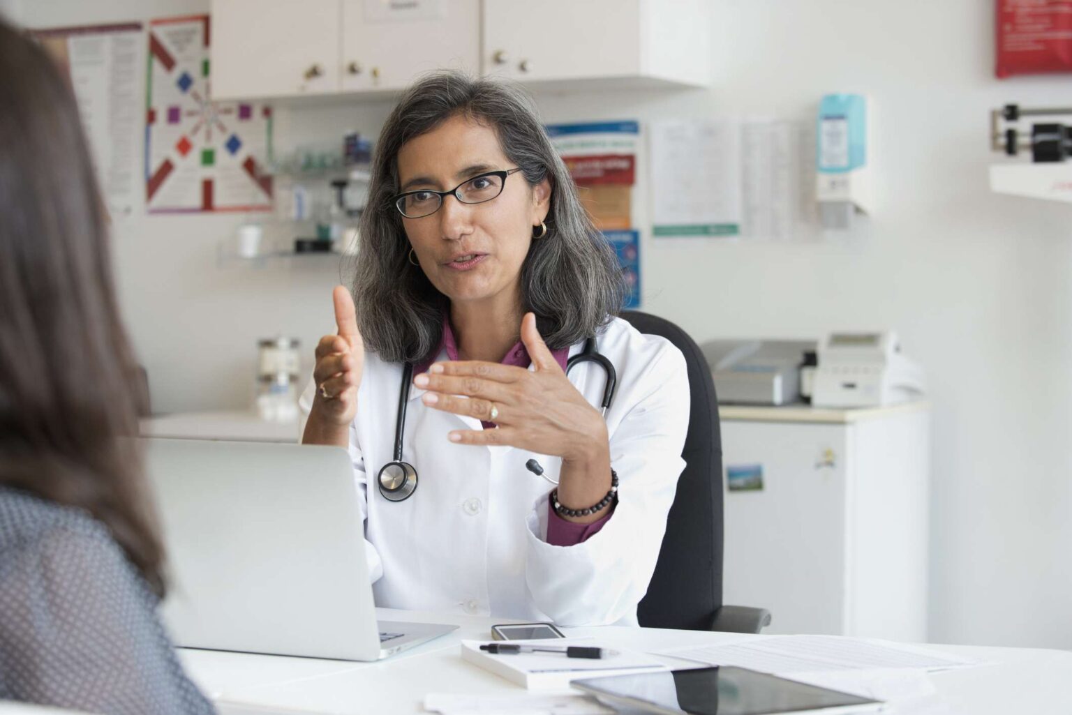 Près de la moitié des adultes américains prendraient des médicaments amaigrissants, mais ces obstacles gênent Près de la moitié des adultes américains prendraient des médicaments amaigrissants, mais ces obstacles gênent