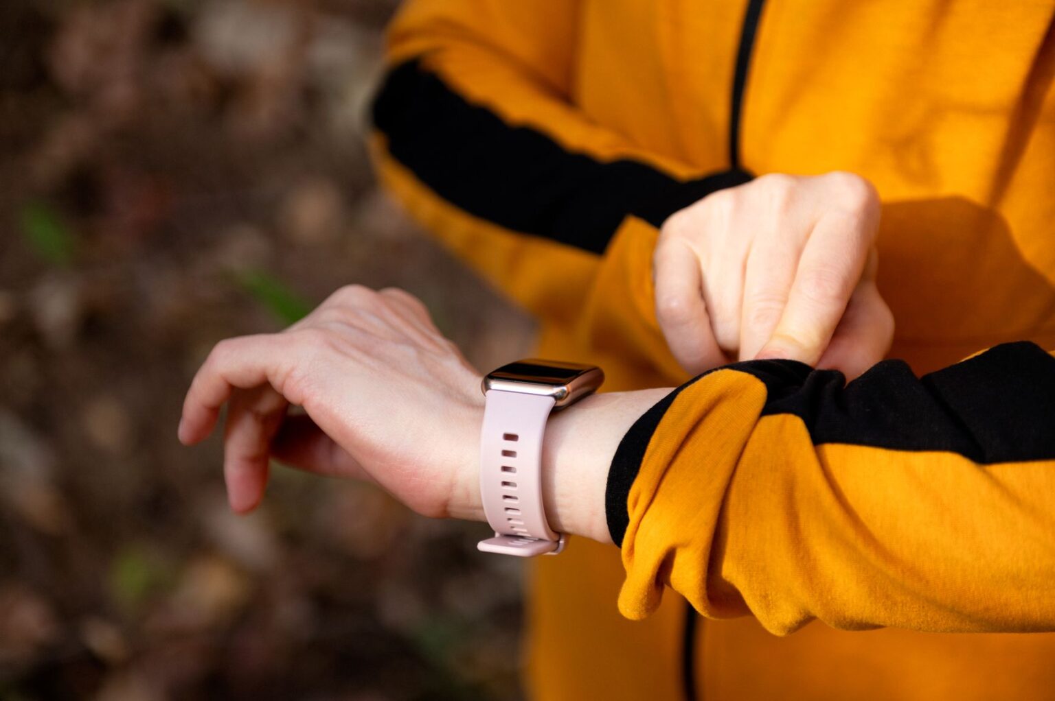 Étude : presque tous les bracelets de montres intelligentes hébergent des bactéries potentiellement nocives Étude : presque tous les bracelets de montres intelligentes hébergent des bactéries potentiellement nocives