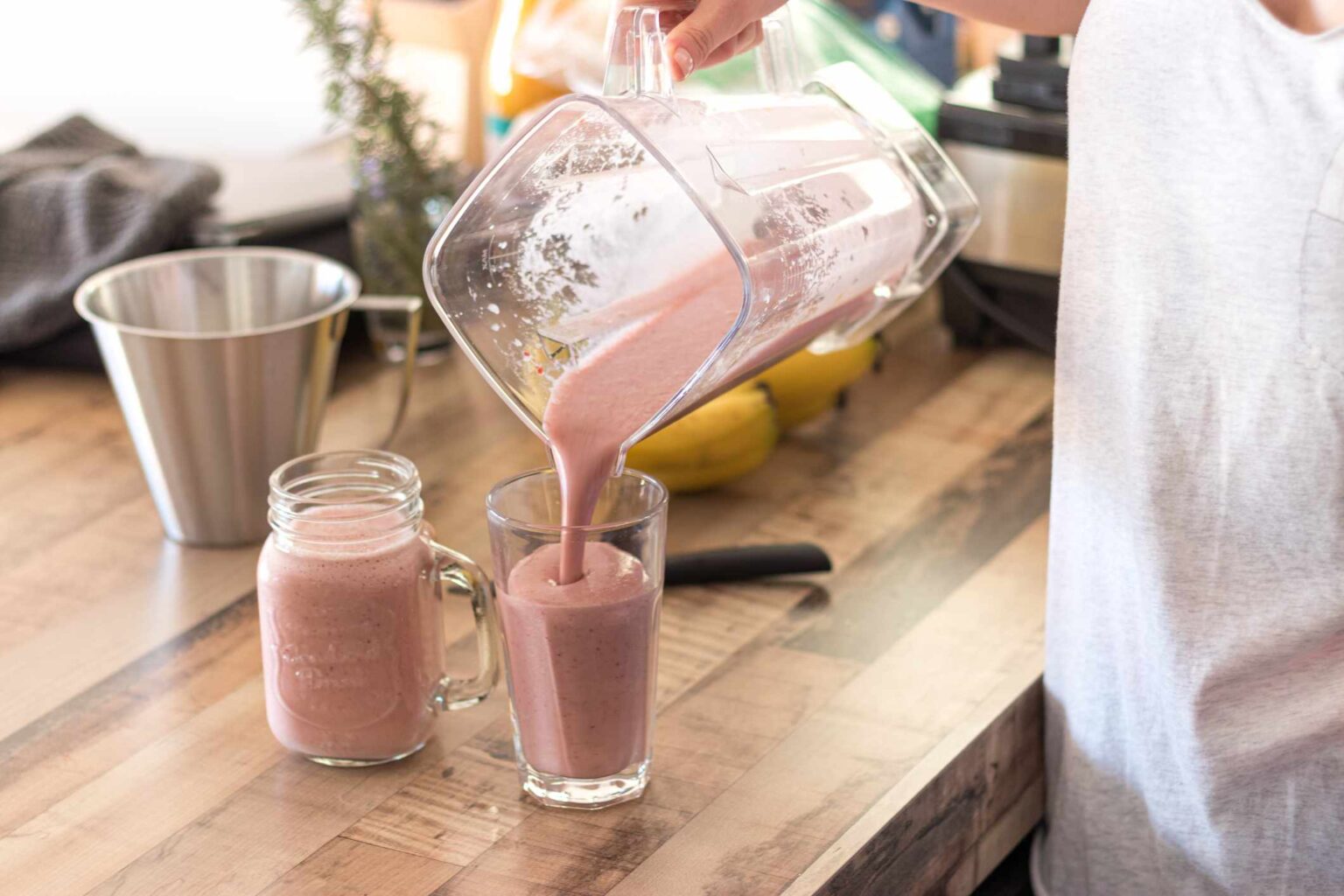 Selon une étude, ajouter des bananes à votre smoothie aux baies peut le rendre moins nutritif Selon une étude, ajouter des bananes à votre smoothie aux baies peut le rendre moins nutritif