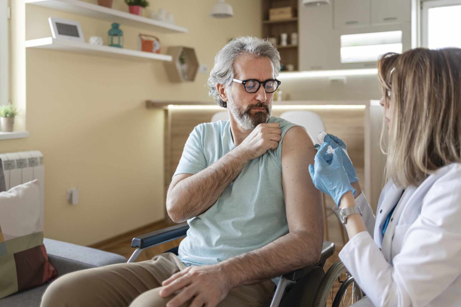 Un nouveau vaccin contre la COVID est là : avez-vous vraiment besoin d’une protection supplémentaire ?