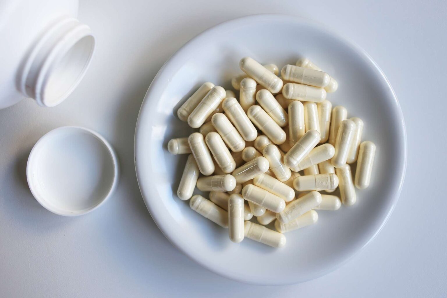 Ce qu’il faut savoir avant de prendre ces suppléments de colostrum vus partout sur les réseaux sociaux Ce qu'il faut savoir avant de prendre ces suppléments de colostrum vus partout sur les réseaux sociaux