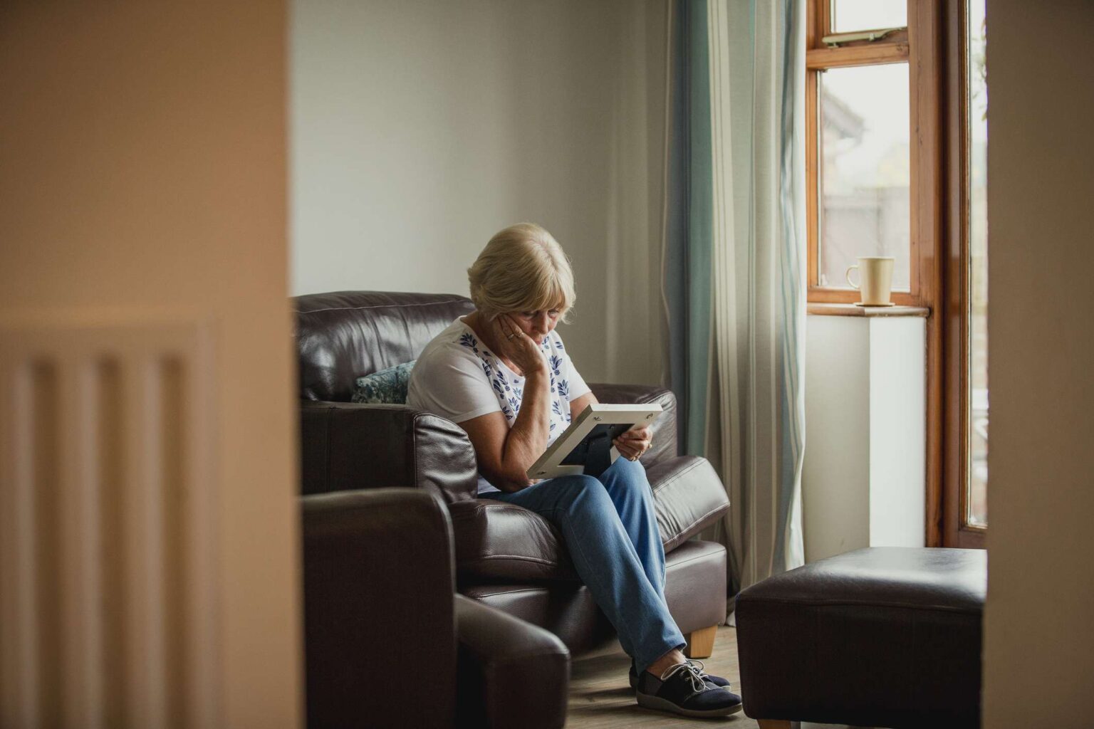 Être seul pourrait augmenter votre risque de maladie de Parkinson : voici pourquoi