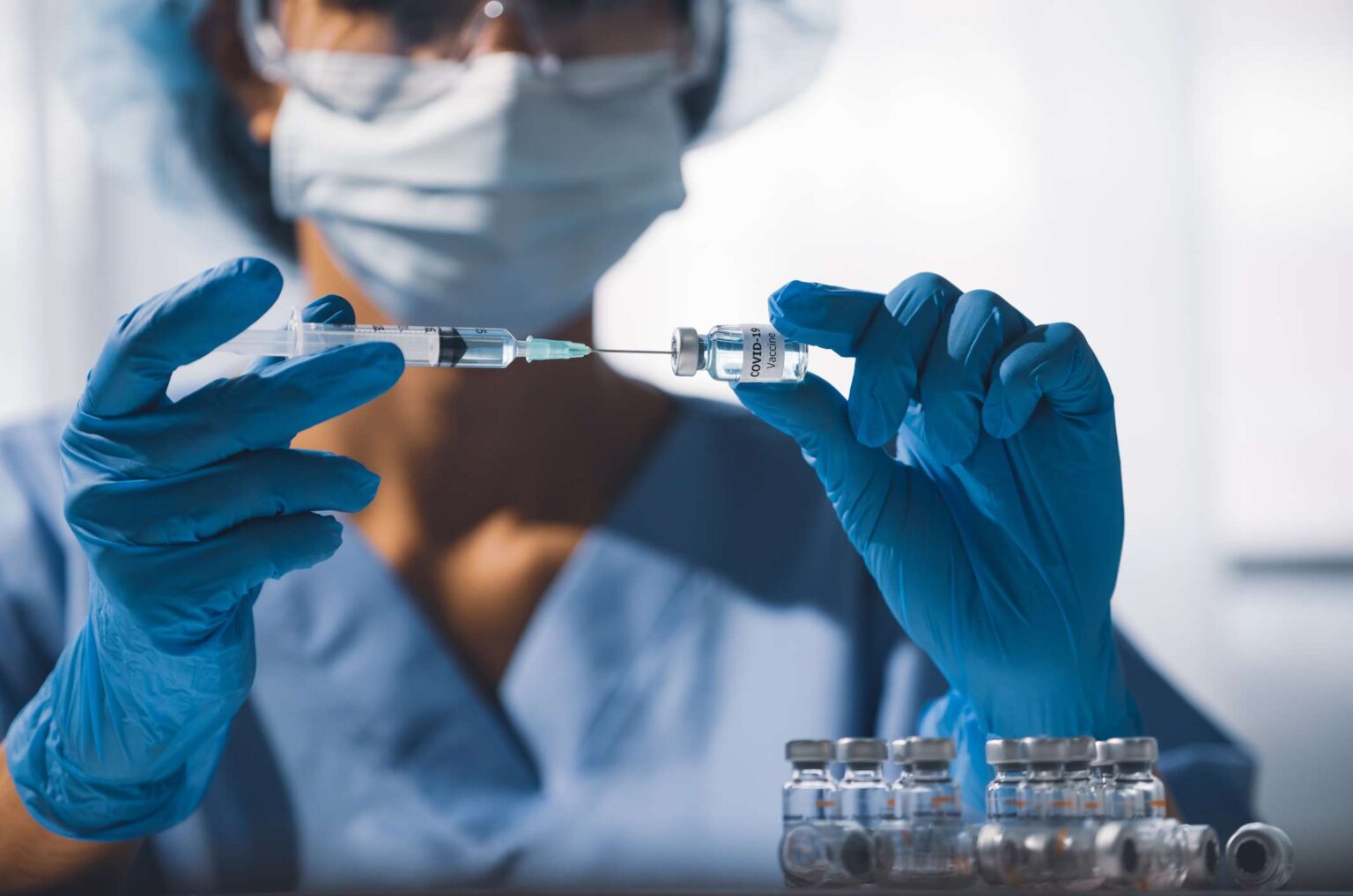 Le CDC affirme que certaines personnes pourraient avoir besoin d'une aiguille plus longue pour leur prochain vaccin