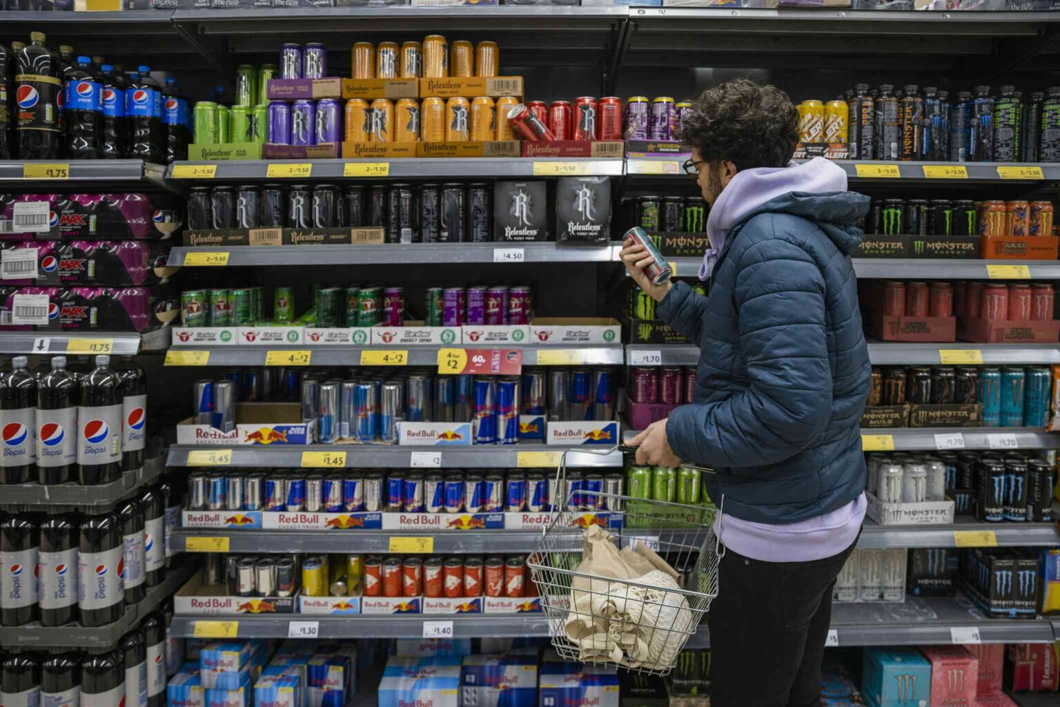 Étude : Même une boisson énergisante occasionnelle peut augmenter le risque de troubles du sommeil Étude : Même une boisson énergisante occasionnelle peut augmenter le risque de troubles du sommeil