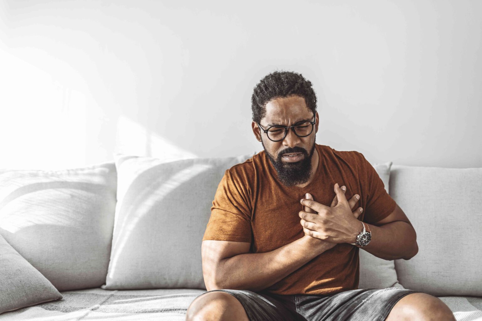 Une nouvelle recherche établit un lien entre des niveaux élevés de testostérone et cette maladie cardiaque courante