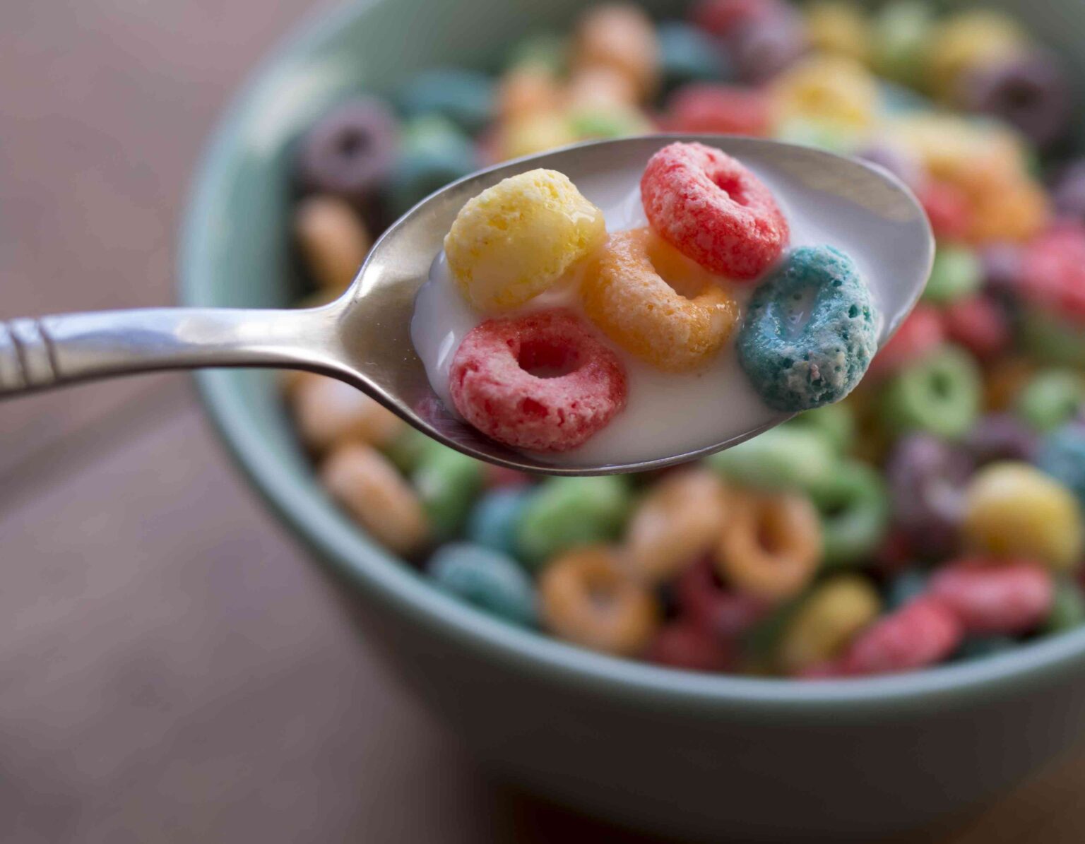 Certains colorants artificiels pourraient être interdits dans les écoles californiennes : voici pourquoi