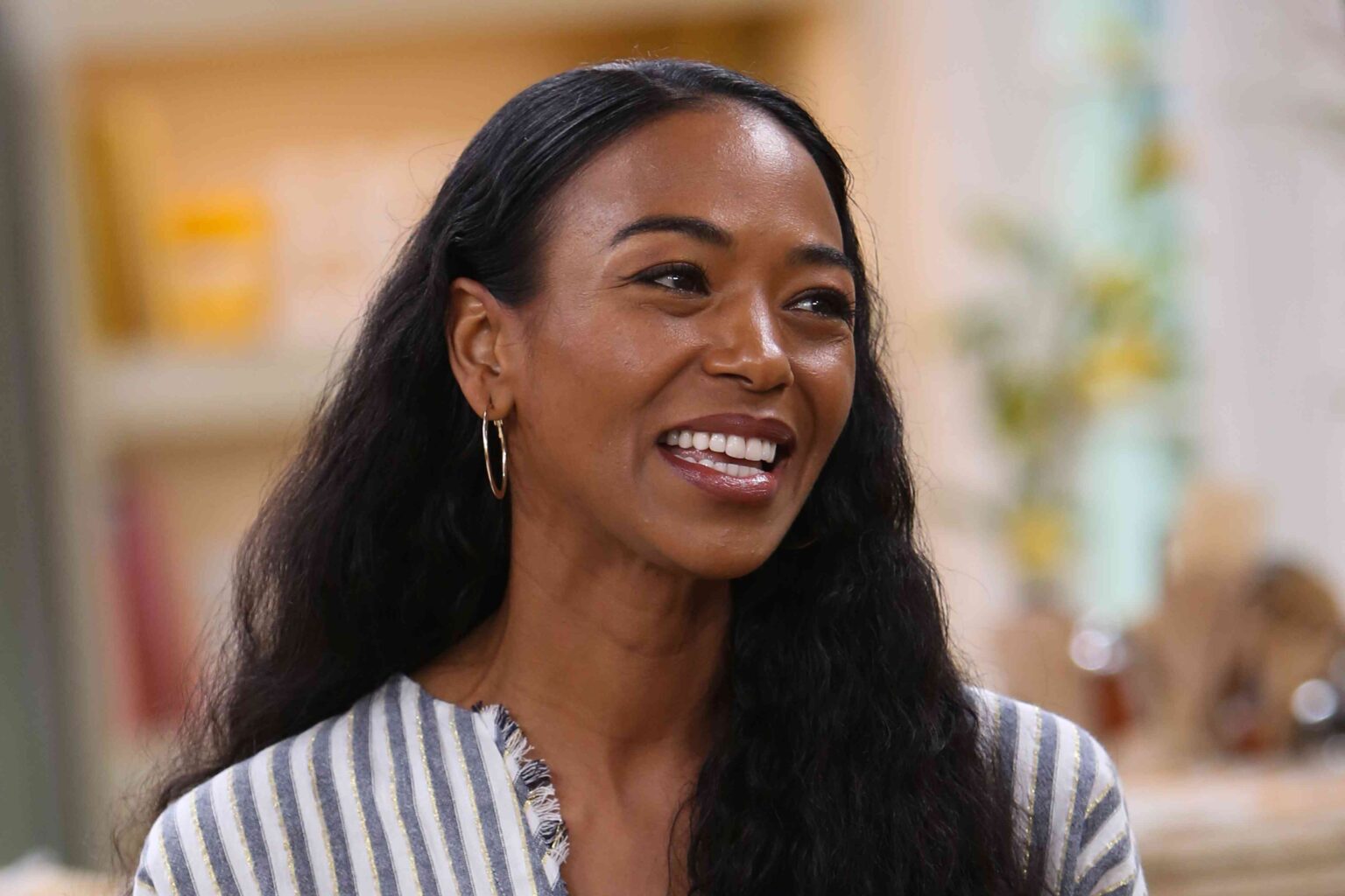 Ce que pensent les oncologues de la décision de l'ex-VJ de MTV Ananda Lewis de « conserver » sa tumeur de cancer du sein Ce que pensent les oncologues de la décision de l'ex-VJ de MTV Ananda Lewis de « conserver » sa tumeur de cancer du sein