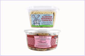 Trader Joes Biscuits au moulin à vent d'amande, morceau de chunk au chocolat noir et biscuits aux amandes