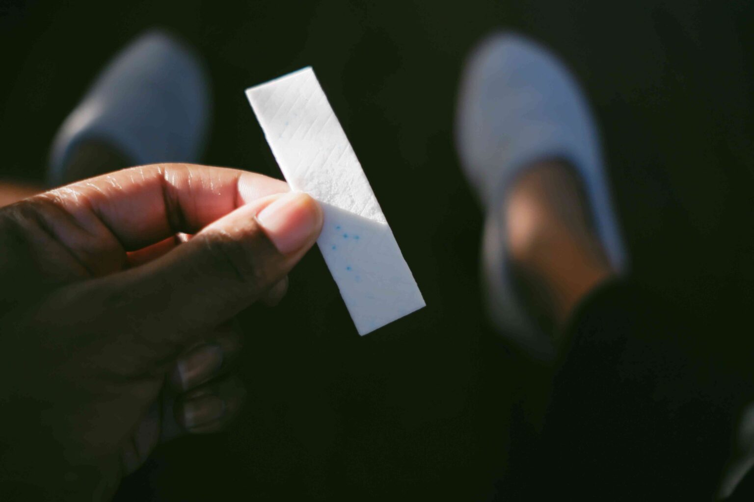 Votre chewing-gum peut libérer des milliers de microplastiques dans votre bouche, les résultats de l'étude Votre chewing-gum peut libérer des milliers de microplastiques dans votre bouche, les résultats de l'étude