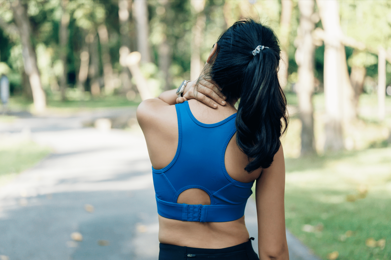 Certains soutiens-gorge de sport pourraient être mauvais pour votre dos, dit la science – voici pourquoi Certains soutiens-gorge de sport pourraient être mauvais pour votre dos, dit la science - voici pourquoi