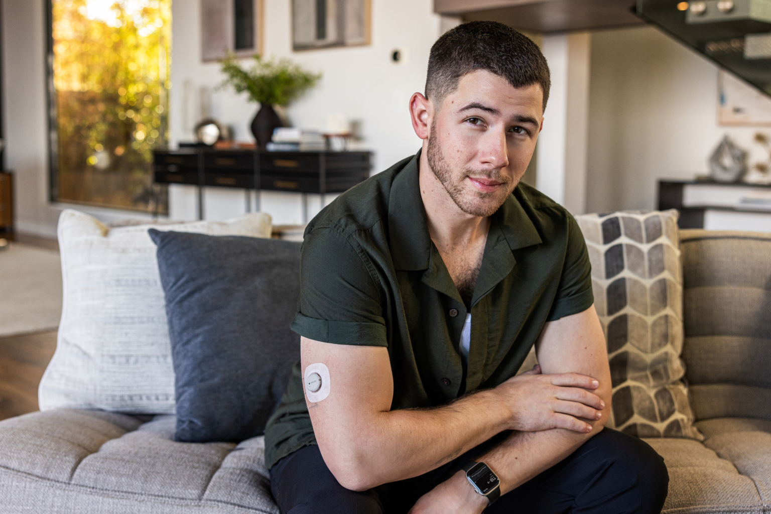 Nick Jonas parle de ses 20 années de vie avec le diabète de type 1, sur et en dehors de la scène Nick Jonas parle de ses 20 années de vie avec le diabète de type 1, sur et en dehors de la scène