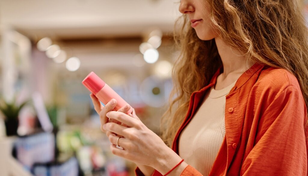 Le marché canadien de la beauté de prestige connaît une croissance de 6 % au premier semestre 2026, tiré par les soins capillaires