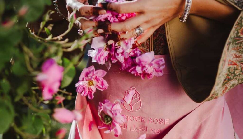 Omani Rose : Amouage construit une nouvelle chaîne d'approvisionnement en matières premières pour les parfums